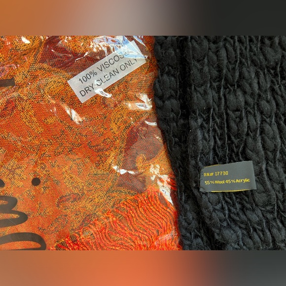 9️⃣🧣Lot of 9 Random Scarves-Varying Colors/Sizes/Brands/Materials/Conditions - Picture 14 of 17